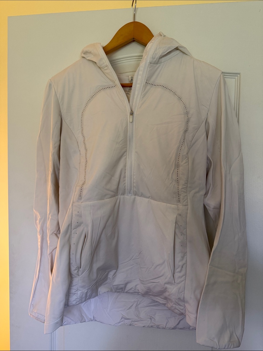 Lululemon White Hooded Running jacket size 10